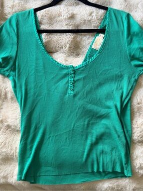 Nation LTD Green Scoop-Neck Ribbed Tee